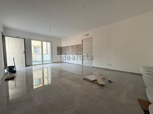 appartamento in vendita a Guidonia Montecelio in zona Guidonia
