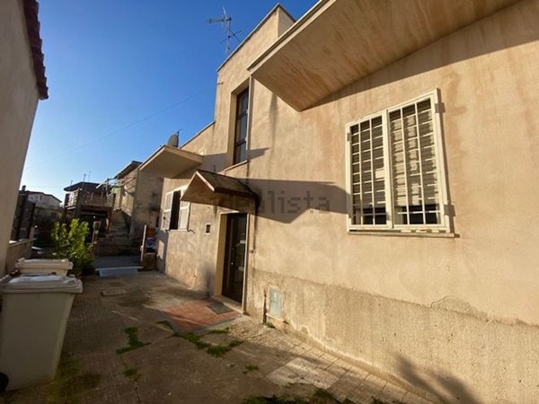 appartamento in vendita a Guidonia Montecelio in zona Villanova