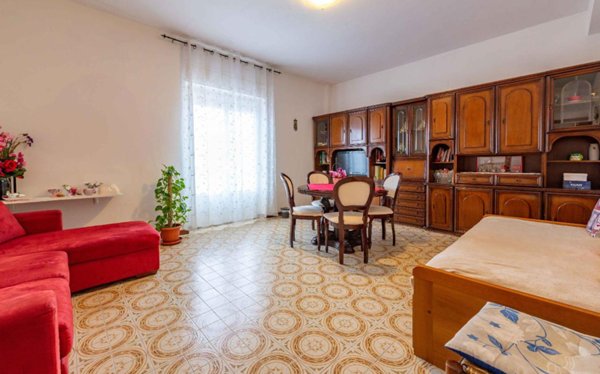 appartamento in vendita a Guidonia Montecelio