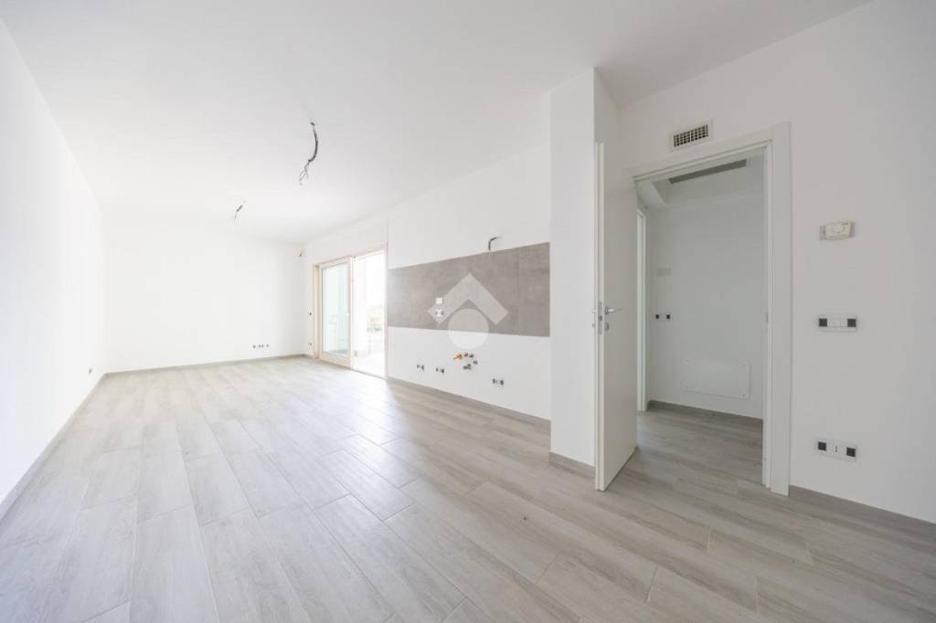 appartamento in vendita a Guidonia Montecelio in zona Montecelio