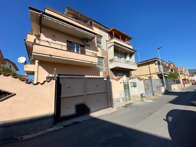 appartamento in vendita a Guidonia Montecelio in zona Villanova