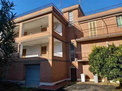 appartamento in vendita a Guidonia Montecelio in zona Villanova