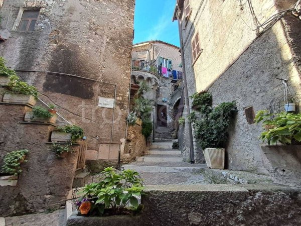 appartamento in vendita a Guidonia Montecelio in zona Montecelio