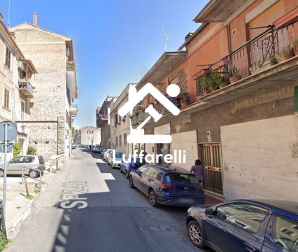 appartamento in vendita a Guidonia Montecelio in zona Montecelio