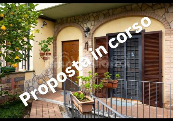 casa indipendente in vendita a Guidonia Montecelio in zona Marco Simone
