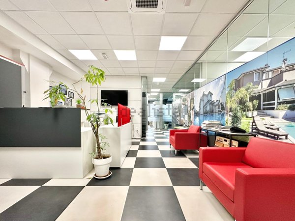 ufficio in vendita a Guidonia Montecelio