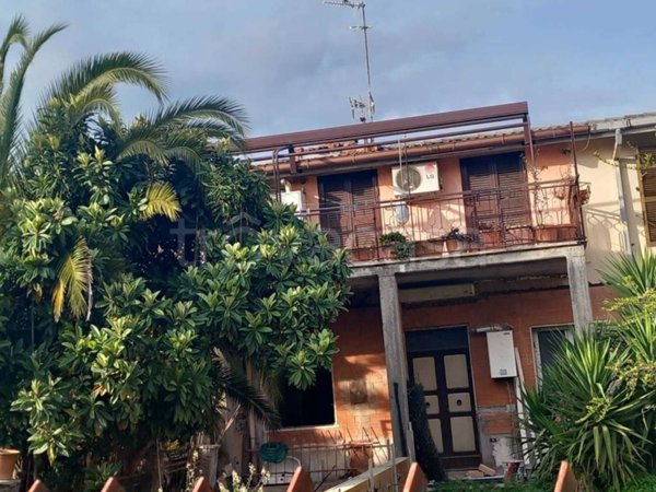 appartamento in vendita a Guidonia Montecelio in zona Villanova