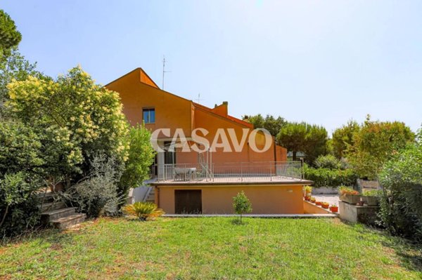 casa indipendente in vendita a Guidonia Montecelio
