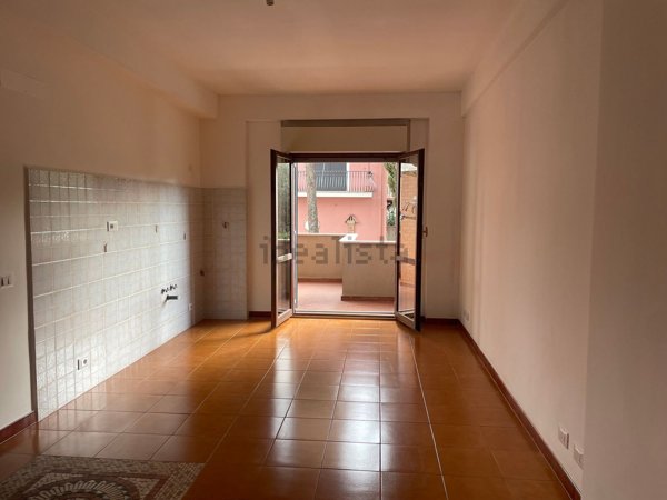 appartamento in vendita a Guidonia Montecelio in zona Guidonia