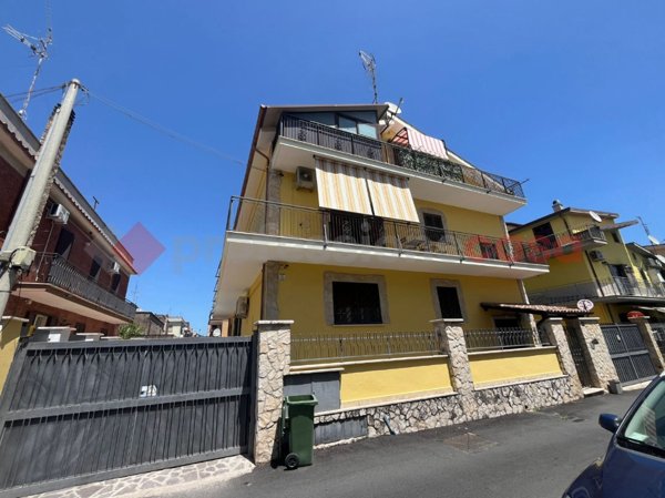 appartamento in vendita a Guidonia Montecelio in zona Villanova