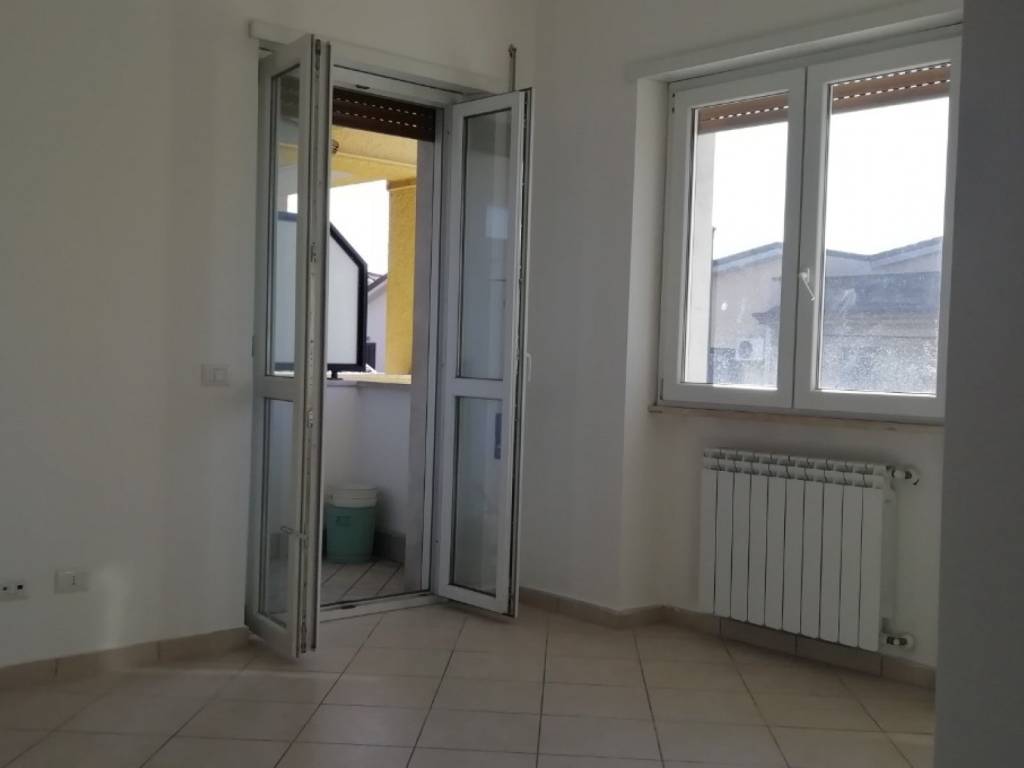 appartamento in vendita a Guidonia Montecelio in zona Villanova