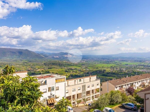 appartamento in vendita a Guidonia Montecelio in zona Montecelio