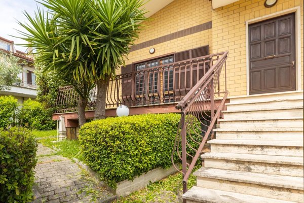 casa indipendente in vendita a Guidonia Montecelio