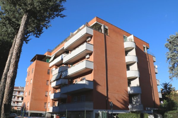 appartamento in vendita a Guidonia Montecelio in zona Guidonia