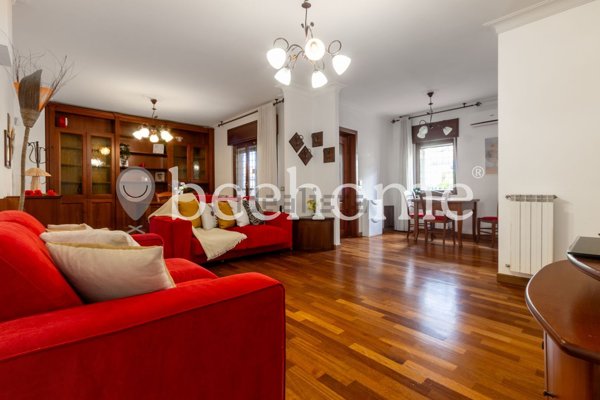 casa indipendente in vendita a Guidonia Montecelio in zona Marco Simone