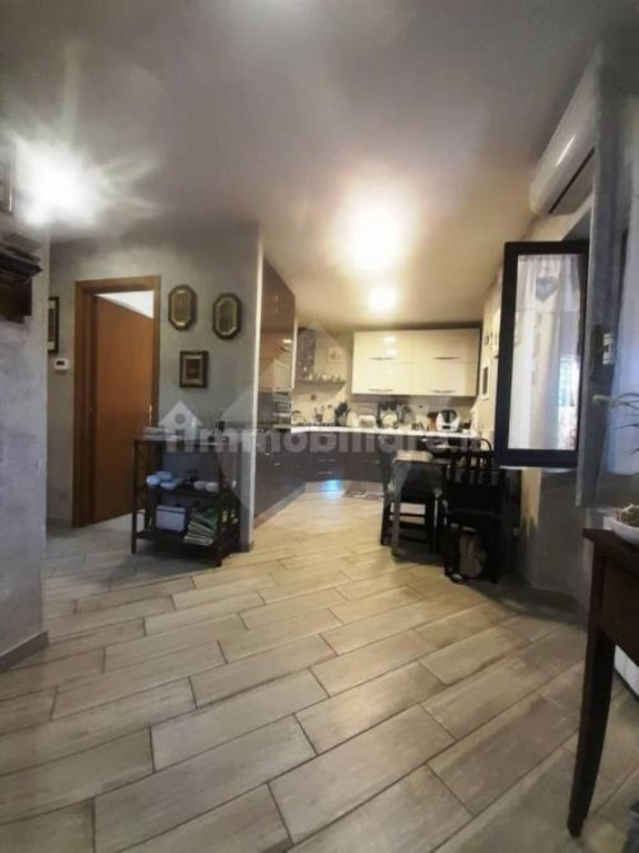 appartamento in vendita a Guidonia Montecelio in zona Villanova