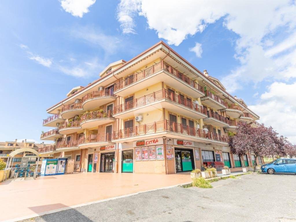 appartamento in vendita a Guidonia Montecelio