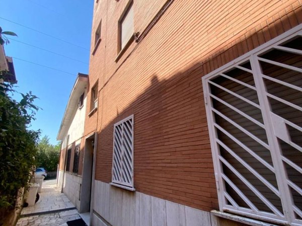 appartamento in vendita a Guidonia Montecelio in zona Villalba