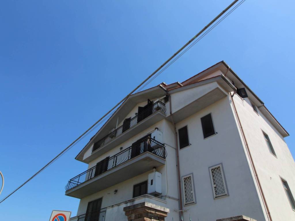 appartamento in vendita a Guidonia Montecelio in zona Setteville