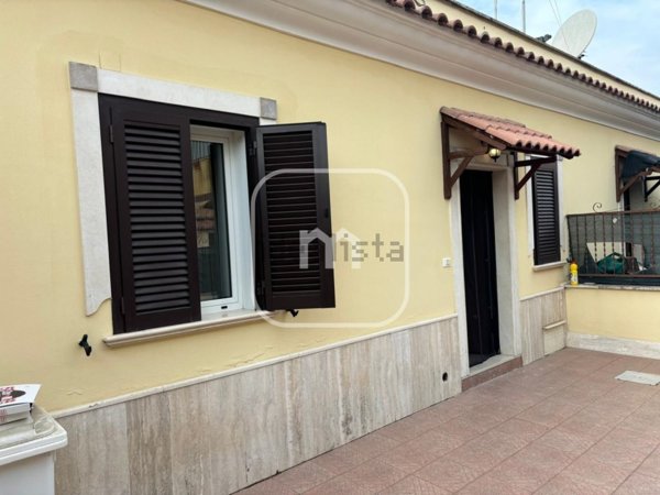 appartamento in vendita a Guidonia Montecelio in zona Villanova