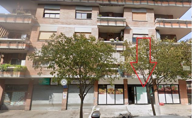 locale commerciale in vendita a Guidonia Montecelio in zona Colleverde