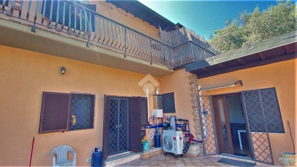 appartamento in vendita a Guidonia Montecelio in zona Colleverde