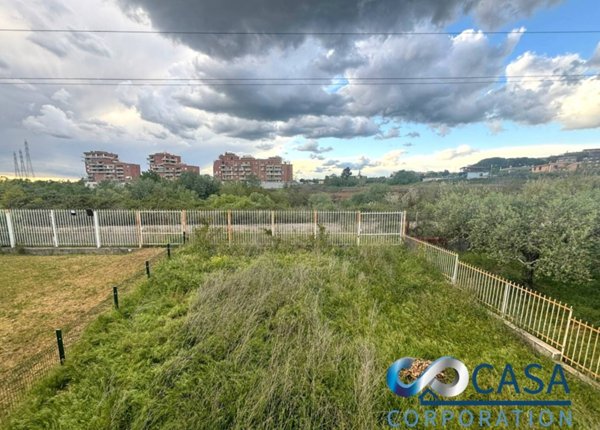 casa indipendente in vendita a Guidonia Montecelio