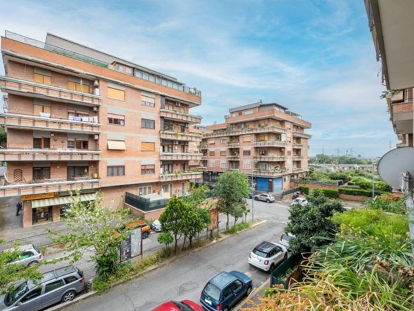 appartamento in vendita a Guidonia Montecelio in zona Colleverde