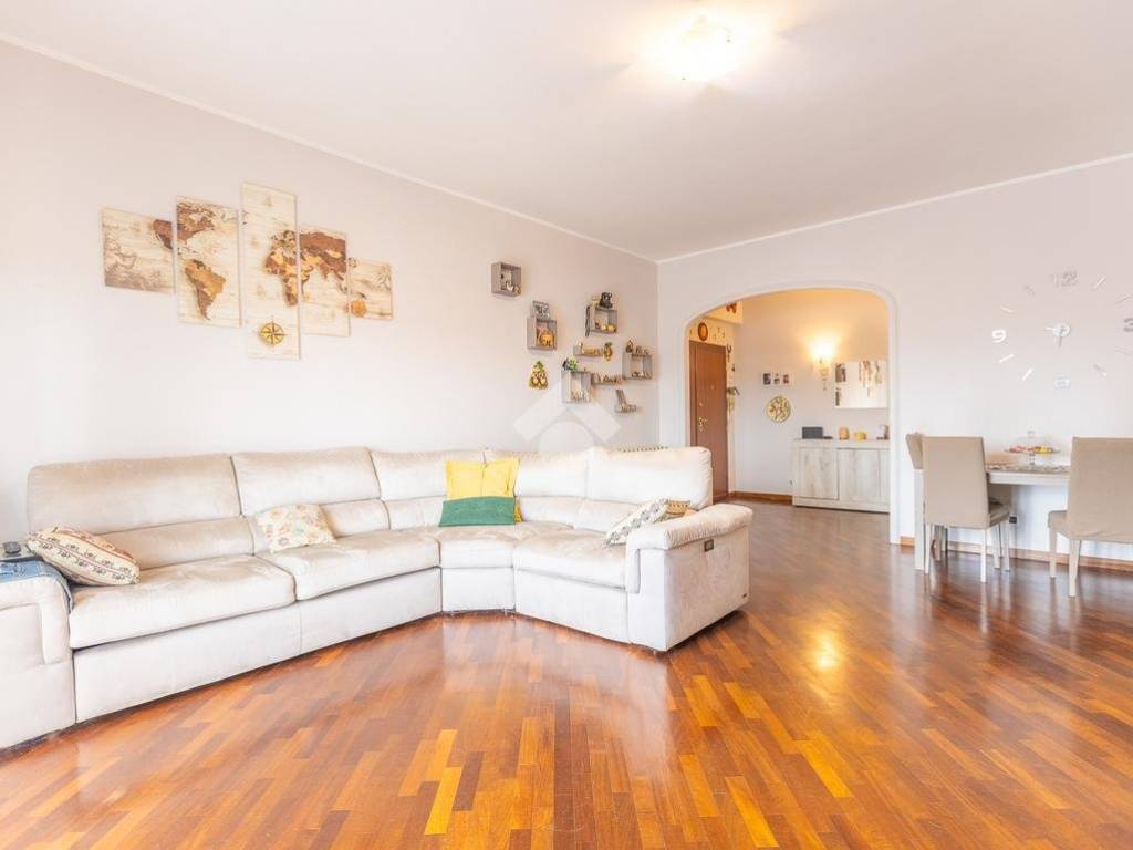 appartamento in vendita a Guidonia Montecelio