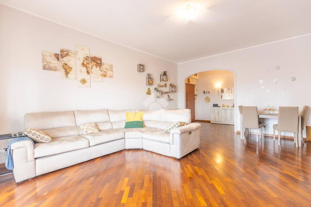 appartamento in vendita a Guidonia Montecelio