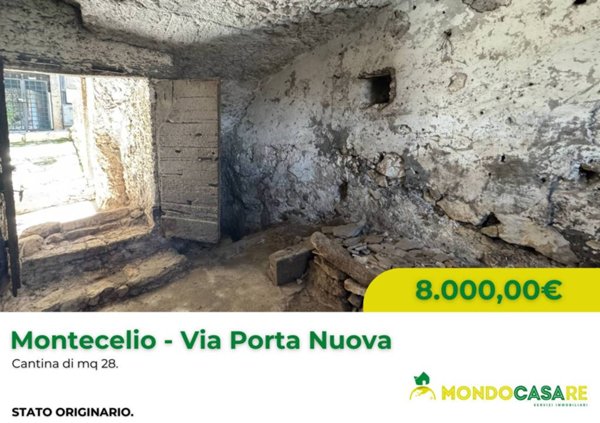 locale commerciale in vendita a Guidonia Montecelio in zona Montecelio