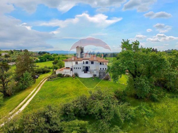 casa indipendente in vendita a Guidonia Montecelio in zona Guidonia