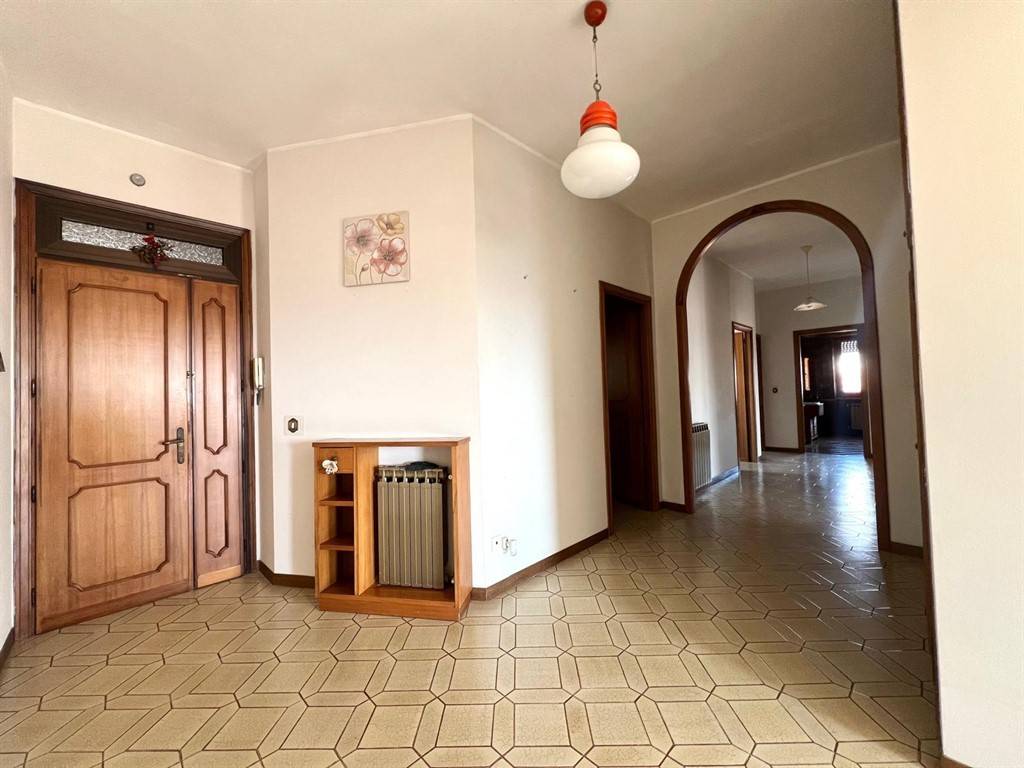 appartamento in vendita a Guidonia Montecelio in zona Villanova