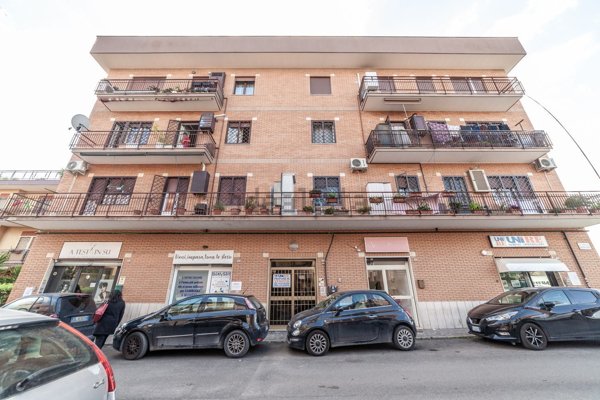 appartamento in vendita a Guidonia Montecelio in zona Setteville