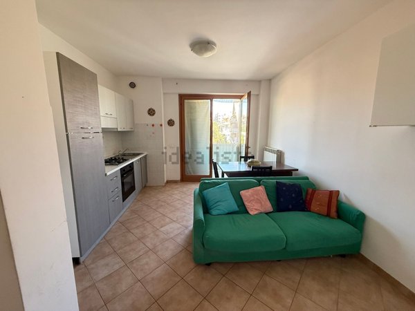 appartamento in vendita a Guidonia Montecelio in zona Guidonia