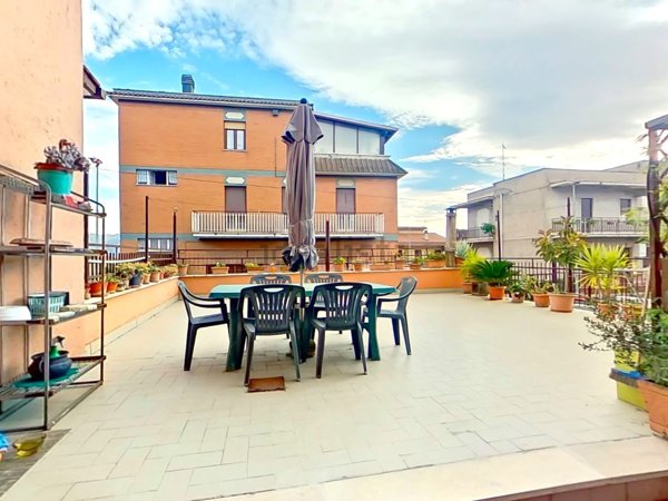 appartamento in vendita a Guidonia Montecelio