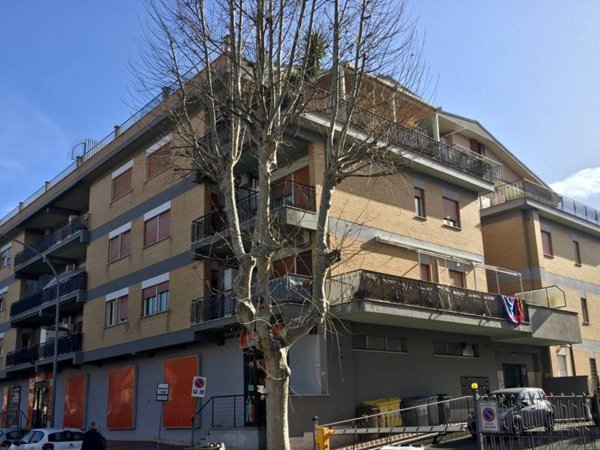 appartamento in vendita a Guidonia Montecelio