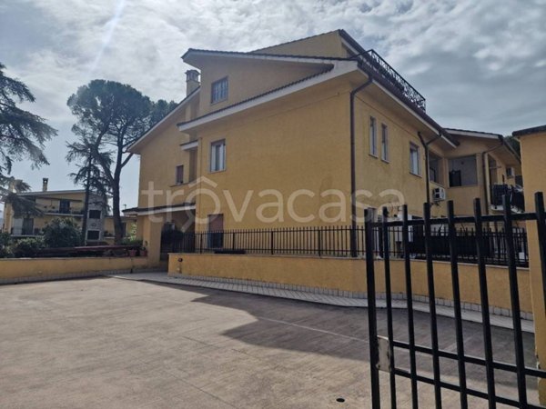 appartamento in vendita a Guidonia Montecelio in zona Villanova
