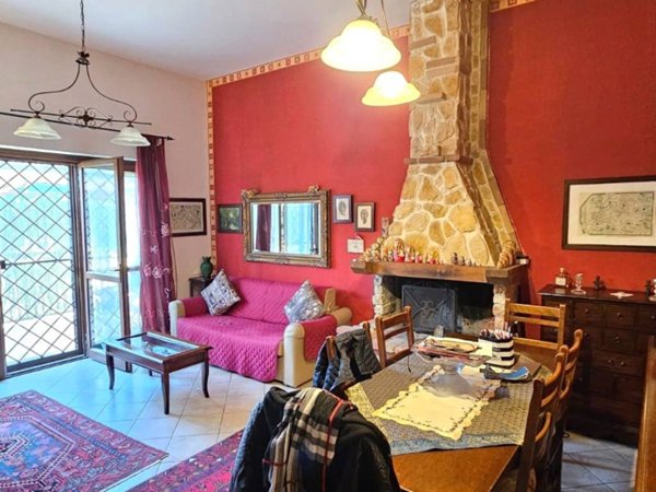casa indipendente in vendita a Guidonia Montecelio in zona Pichini