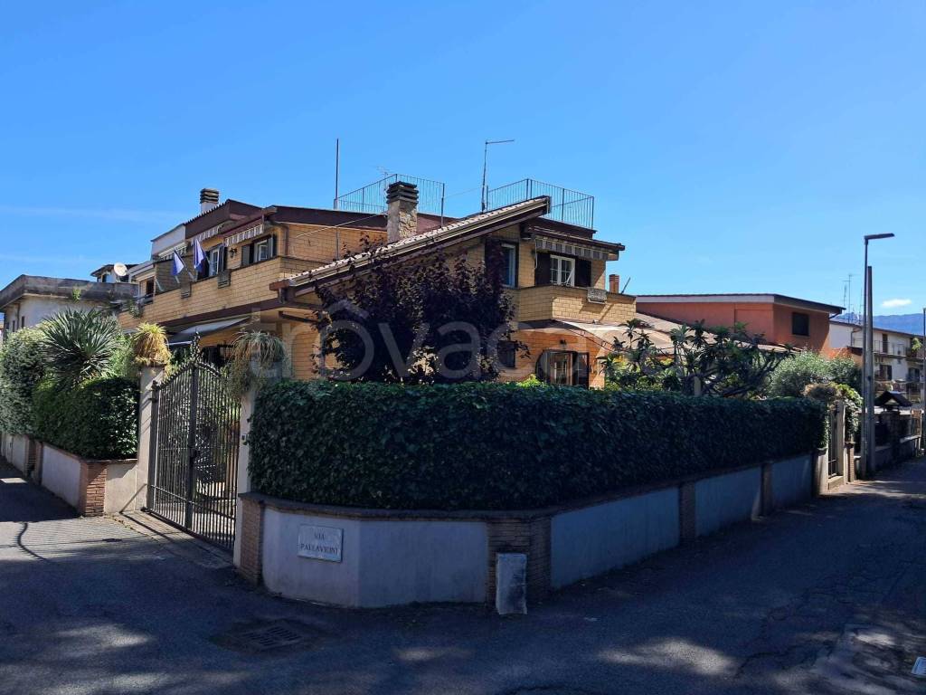 casa indipendente in vendita a Guidonia Montecelio in zona Villanova