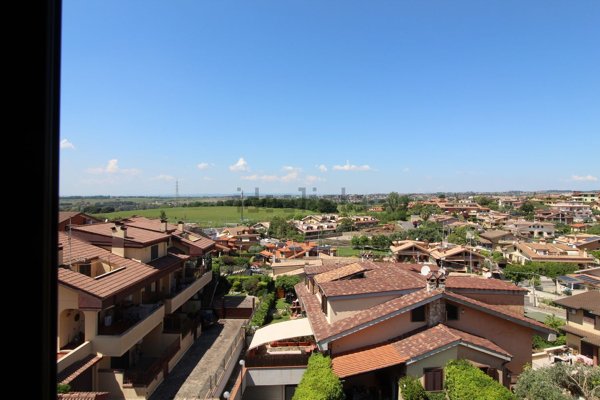 appartamento in vendita a Guidonia Montecelio in zona Setteville