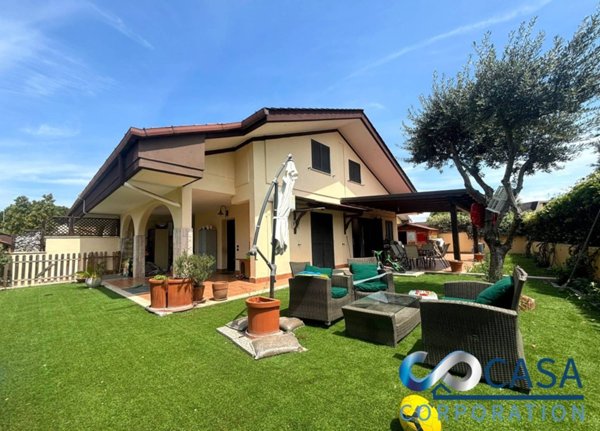 casa indipendente in vendita a Guidonia Montecelio in zona Setteville