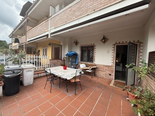 casa indipendente in vendita a Guidonia Montecelio