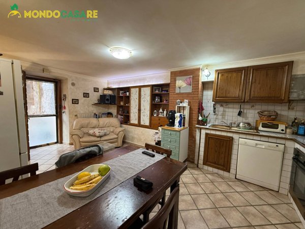 appartamento in vendita a Guidonia Montecelio in zona Montecelio