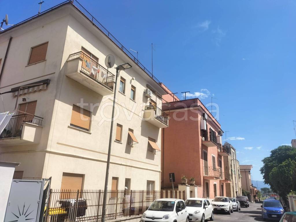 appartamento in vendita a Guidonia Montecelio in zona Villalba