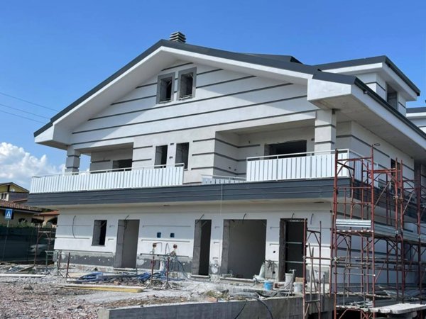 appartamento in vendita a Guidonia Montecelio in zona Setteville