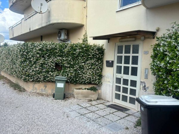 appartamento in vendita a Guidonia Montecelio in zona Villalba
