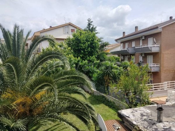 appartamento in vendita a Guidonia Montecelio in zona Guidonia