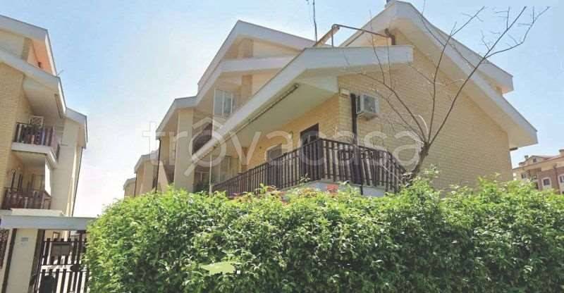 appartamento in vendita a Guidonia Montecelio in zona Montecelio