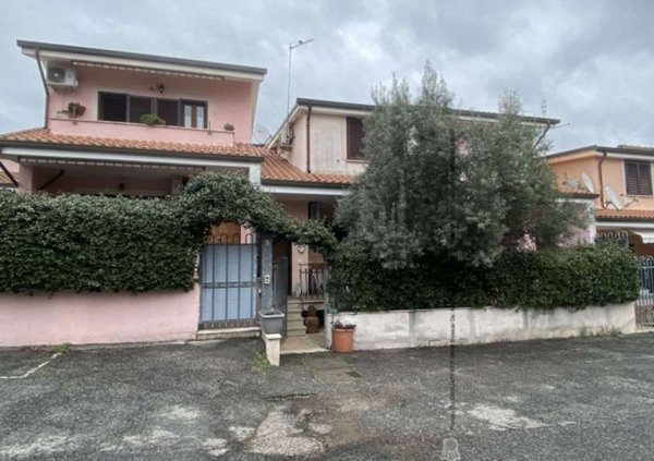 appartamento in vendita a Guidonia Montecelio in zona Guidonia